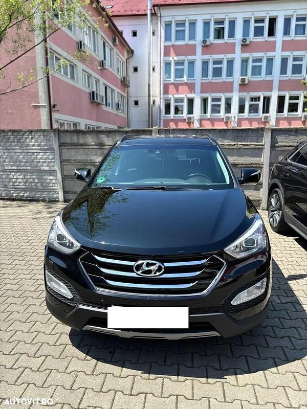 Culoarenegru Utilizat 2014 Hyundai Santa Fe Premium SUV | 11.900 EUR (Preț bun) - Imagine 1/4