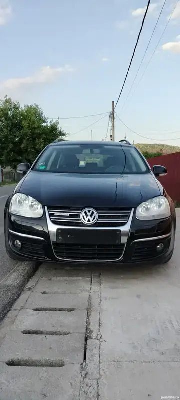 Negru Utilizat 2009 VW Golf VI Berlinǎ | 2.500 EUR (Super Preț) - Imagine 1/4