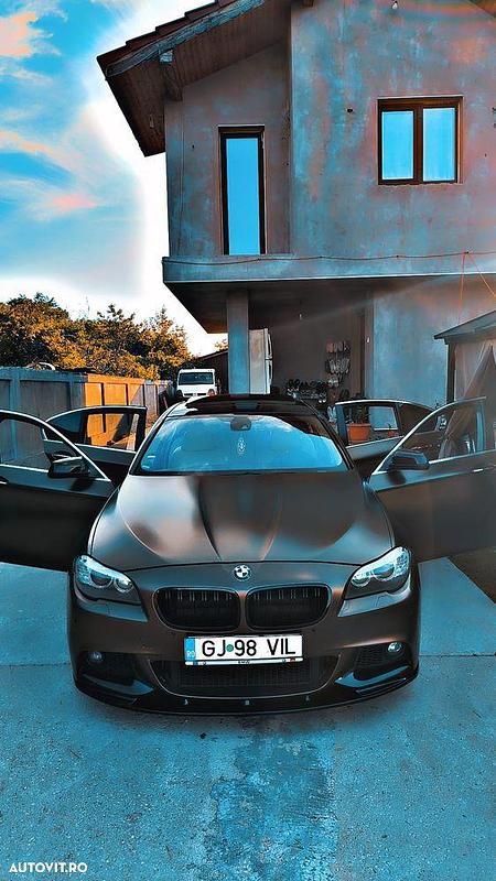 Second-hand BMW 530 Sport Line 245 CP (180 kW) 2010 Culoaremaro Berlinǎ