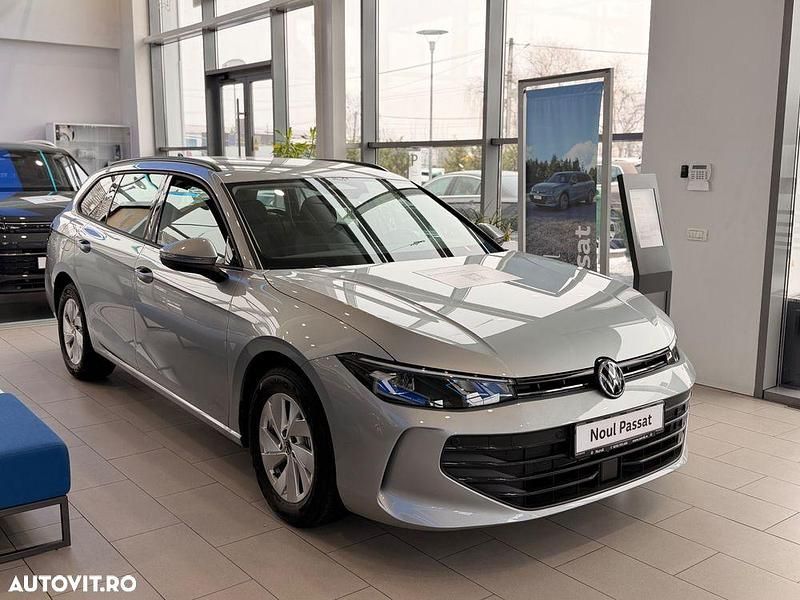 Culoareargint Second-hand 2024 VW Passat Break | 33.500 EUR - Imagine 1/4