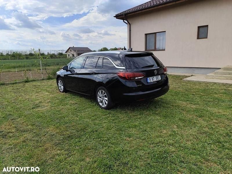 Negru Utilizat 2017 Opel Astra Dynamic Break | 7.650 EUR (Preț OK) - Imagine 1/4