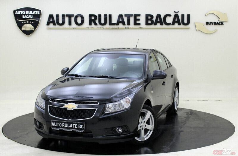 Negru Utilizat 2010 Chevrolet Cruze Berlinǎ | 4.990 EUR - Imagine 1/4