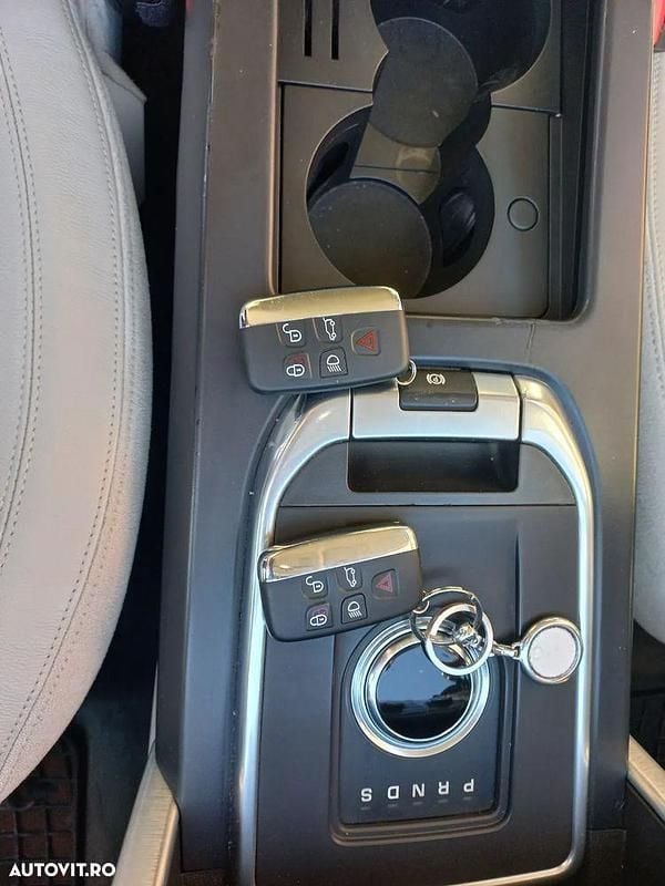 Culoaregri Utilizat 2017 Land Rover Discovery Sport HSE SUV | 16.000 EUR (Preț OK) - Imagine 1/4