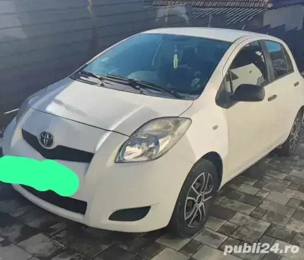 Utilizat 2011 Toyota Yaris Hatchback | 3.000 EUR - Imagine 1/4