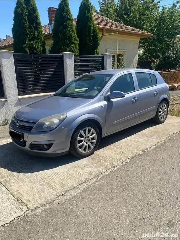 Utilizat 2006 Opel Astra Hatchback | 1.700 EUR (Preț bun) - Imagine 1/4