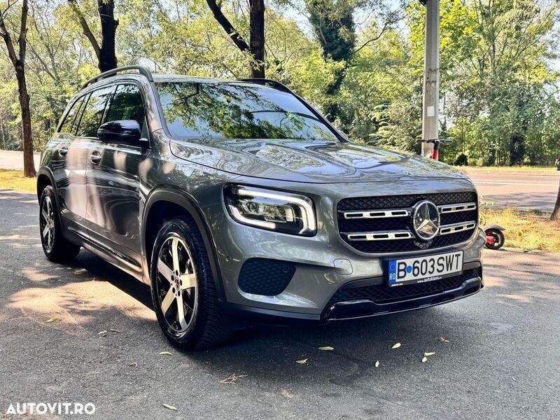 Gri Utilizat 2022 Mercedes GLB200 SUV | 34.900 EUR (Preț bun) - Imagine 1/4