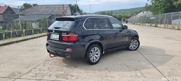 Negru Utilizat 2011 BMW X5 SUV | 10.700 EUR (Preț OK) - Imagine 1/4