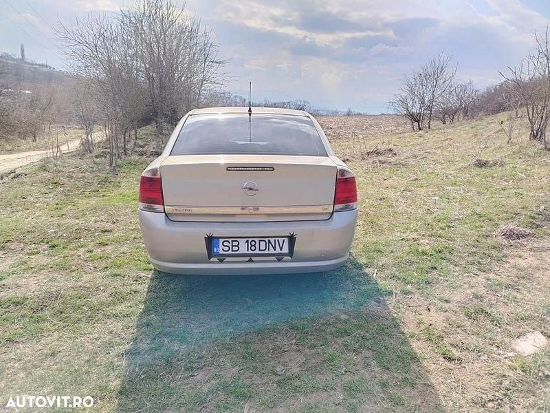 Second-hand Opel Vectra 140 CP (102 kW) 2008 Culoaregri Berlinǎ