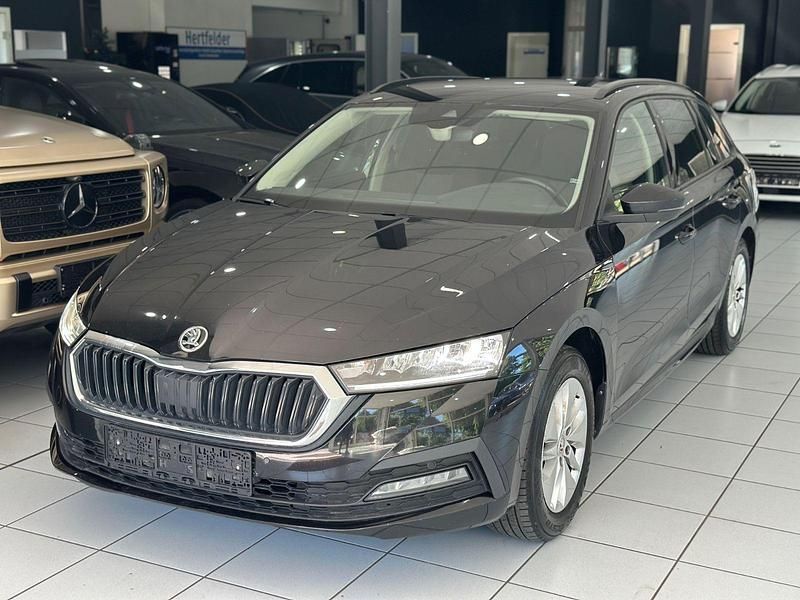 Utilizat 2022 Skoda Octavia Ambition Break | 19.180 EUR (Preț OK) - Imagine 1/1