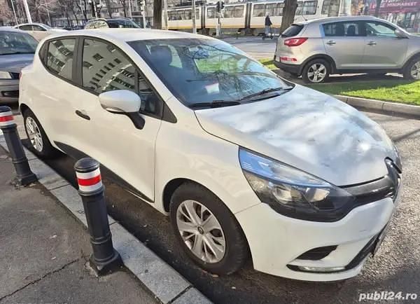 Second-hand Renault Clio IV 75 CP (55 kW) 2017 Alb Hatchback