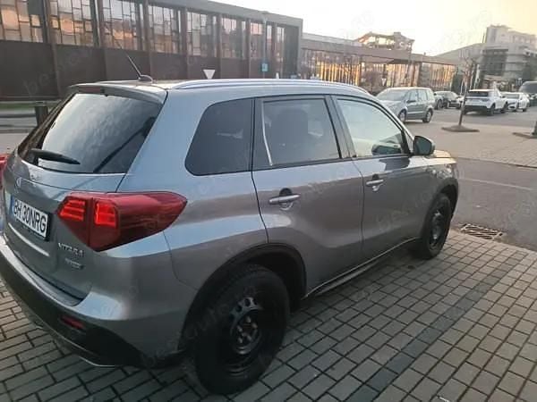 Second-hand Suzuki Vitara 130 CP (95 kW) 2020 Gri SUV