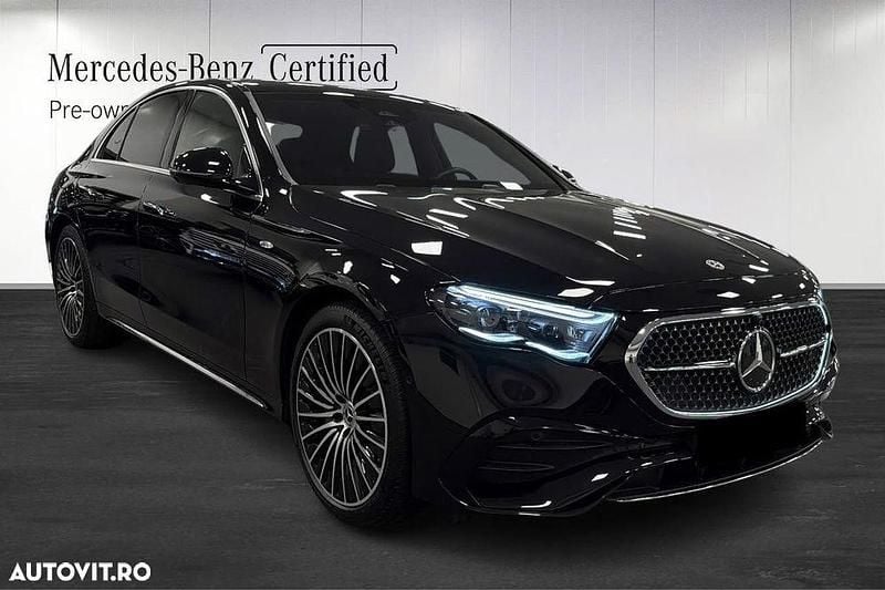 Culoarenegru Utilizat 2025 Mercedes E300 AMG line Berlinǎ | 68.990 EUR (Preț OK) - Imagine 1/4