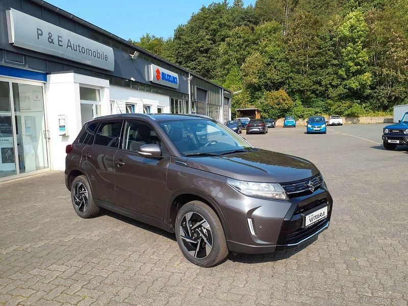 Nouă 2024 Suzuki Vitara Comfort+ SUV | 30.694 EUR (Puțin scump) - Imagine 1/1