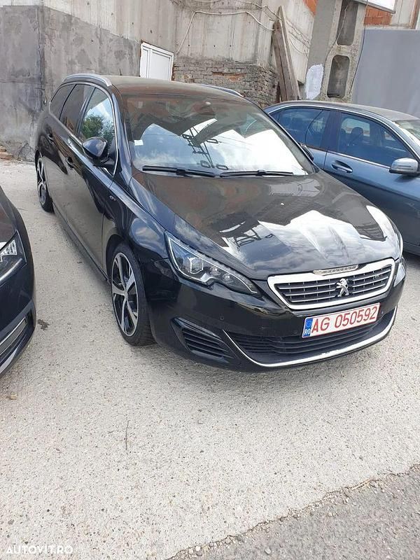 Culoarenegru Utilizat 2016 Peugeot 308 GT Break | 8.500 EUR (Preț bun) - Imagine 1/4
