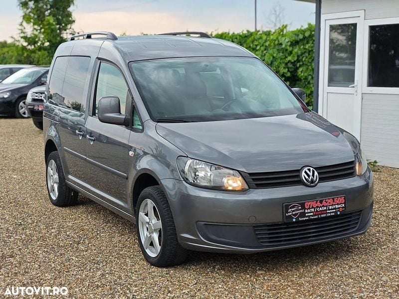 Gri Utilizat 2015 VW Caddy Trendline Monovolum | 8.490 EUR (Puțin scump) - Imagine 1/4