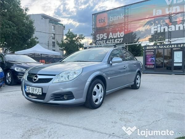 Argintiu Utilizat 2008 Opel Vectra Berlinǎ | 2.500 EUR (Preț bun) - Imagine 1/4