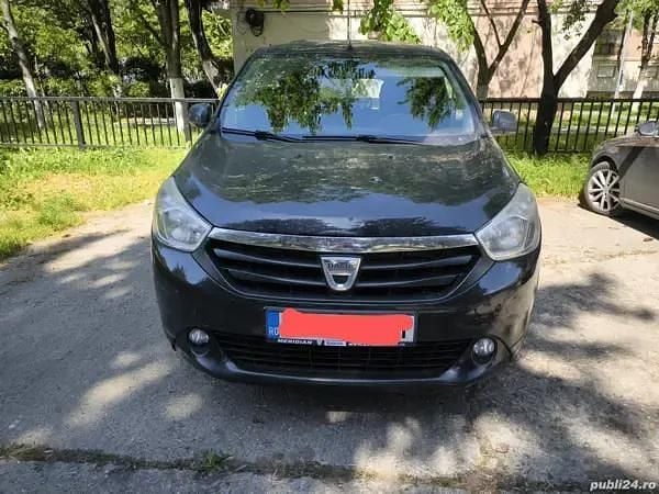 Negru Utilizat 2013 Dacia Lodgy Monovolum | 4.999 EUR (Preț OK) - Imagine 1/4