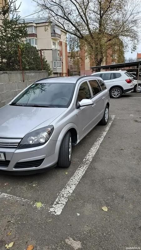 Utilizat 2005 Opel Astra Break | 1.700 EUR (Preț OK) - Imagine 1/4