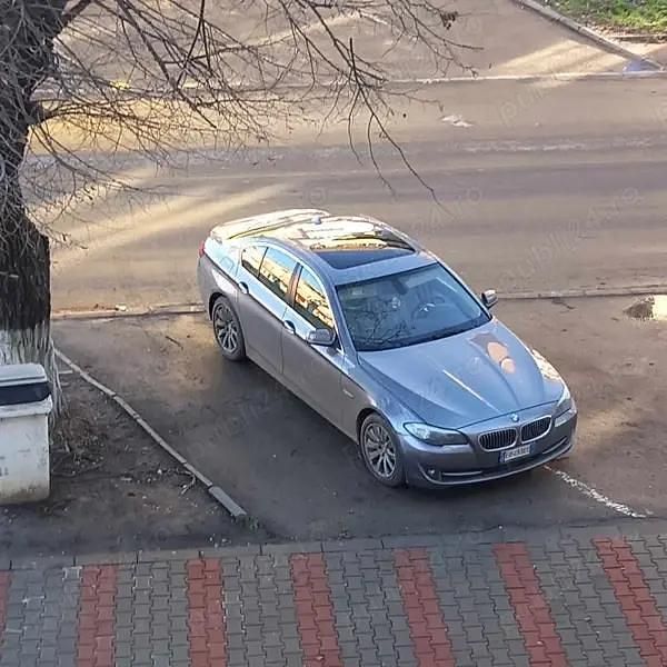 Utilizat 2010 BMW 530 Berlinǎ | 8.500 EUR (Preț OK) - Imagine 1/4