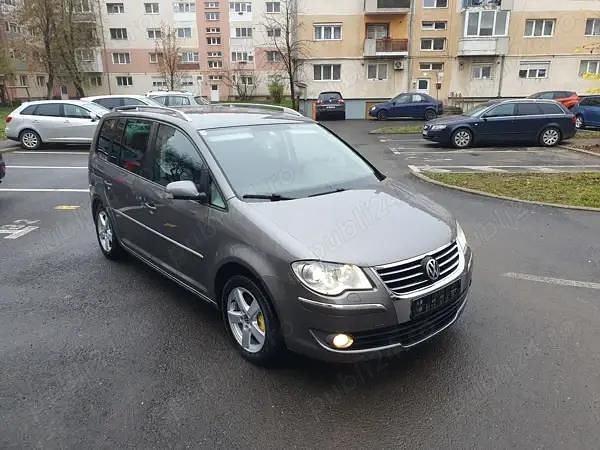 Second-hand VW Touran 105 CP (77 kW) 2007 Monovolum