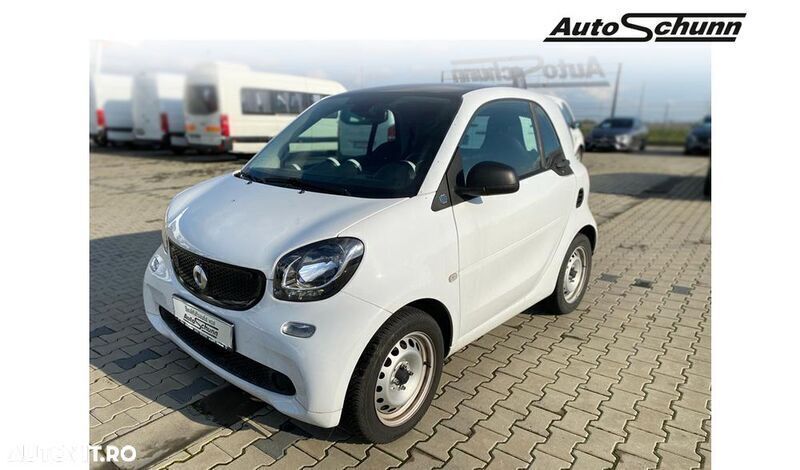 Alb Utilizat 2019 Smart ForTwo Electric Drive Coupe | 9.668 EUR - Imagine 1/4