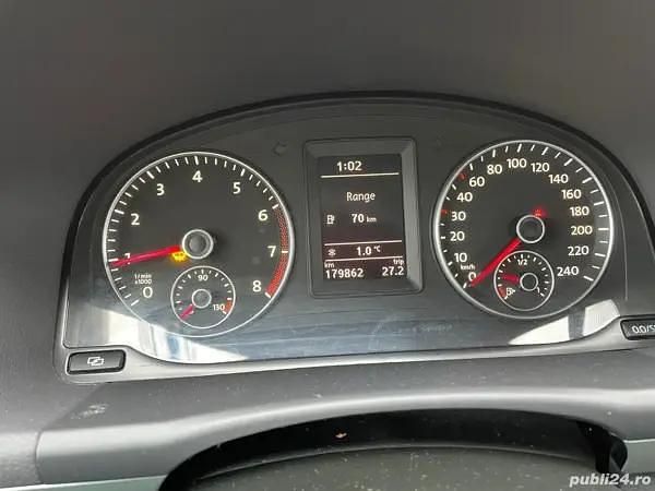 Second-hand VW Touran 77 CP (56 kW) 2012 Monovolum