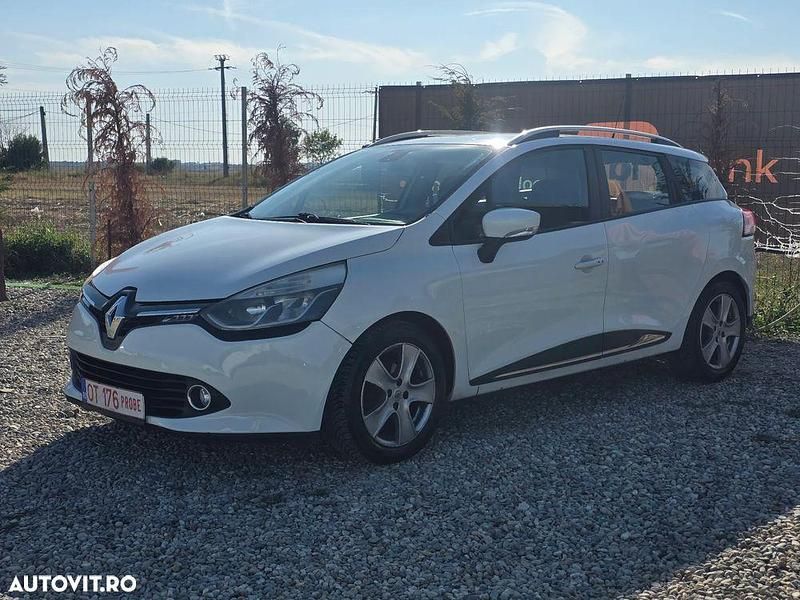 Culoarealb Utilizat 2016 Renault Clio GrandTour Business Break | 5.599 EUR (Super Preț) - Imagine 1/4