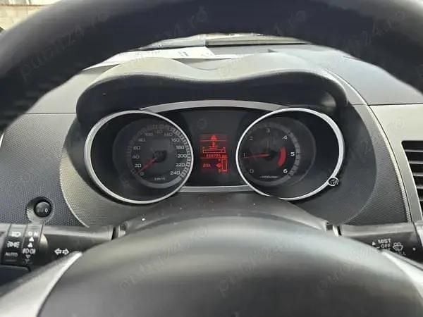 Second-hand Mitsubishi Outlander Instyle 140 CP (102 kW) 2007 Negru SUV