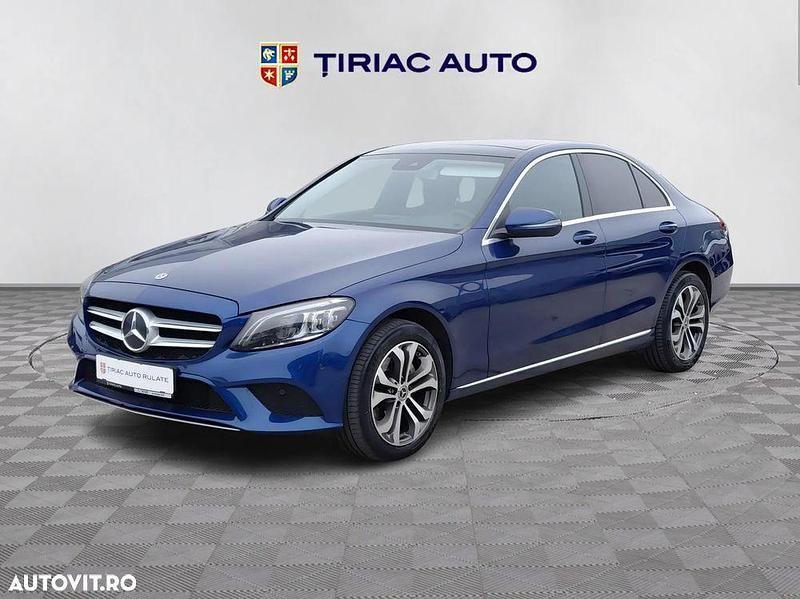 Second-hand Mercedes C200 183 CP (134 kW) 2018 Culoarealbastru Berlinǎ