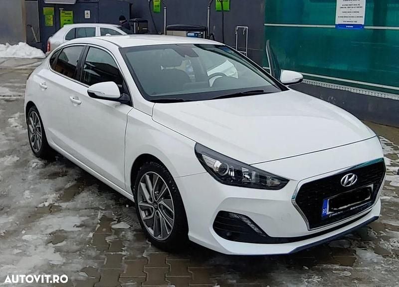 Culoarealb Second-hand 2018 Hyundai i30 Edition Hatchback | 15.000 EUR (Preț OK) - Imagine 1/4