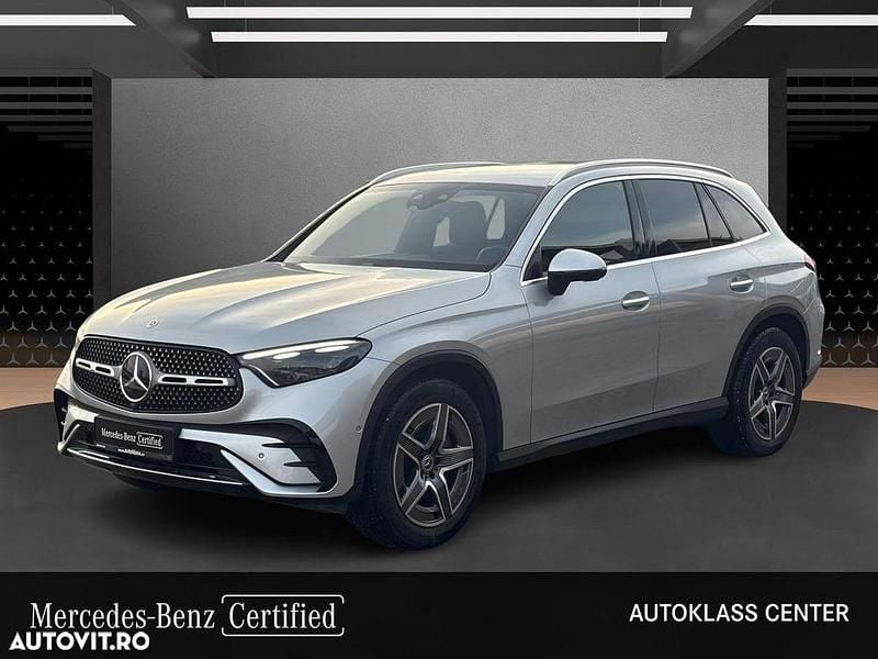 Culoareargint Utilizat 2024 Mercedes GLC300 SUV | 64.900 EUR (Preț bun) - Imagine 1/4