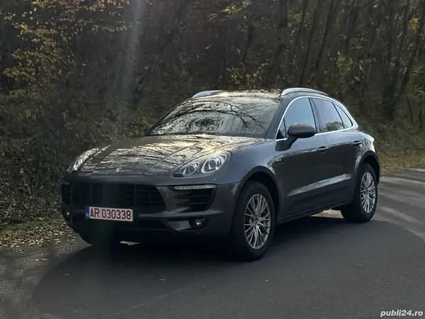 Second-hand 2015 Porsche Macan S SUV | 24.500 EUR - Imagine 1/4