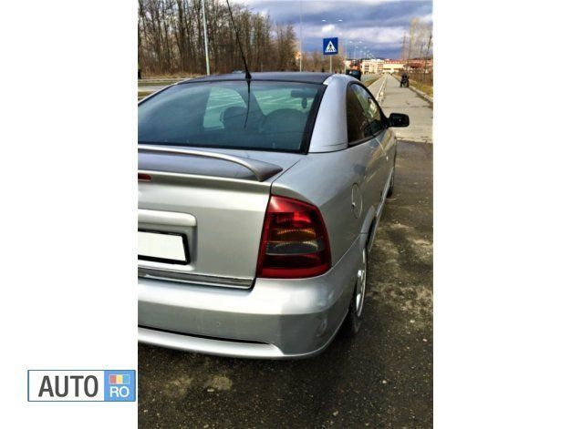Second-hand Opel Astra 125 CP (91 kW) 2002 Argintiu Coupe