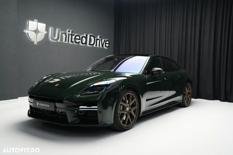 Verde Utilizat 2024 Porsche Panamera GTS Berlinǎ | 169.900 EUR - Imagine 1/4