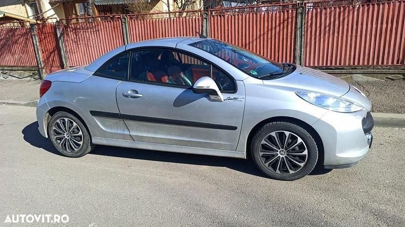 Culoaregri Utilizat 2007 Peugeot 207 CC Platinum Cabrio | 3.450 EUR - Imagine 1/4