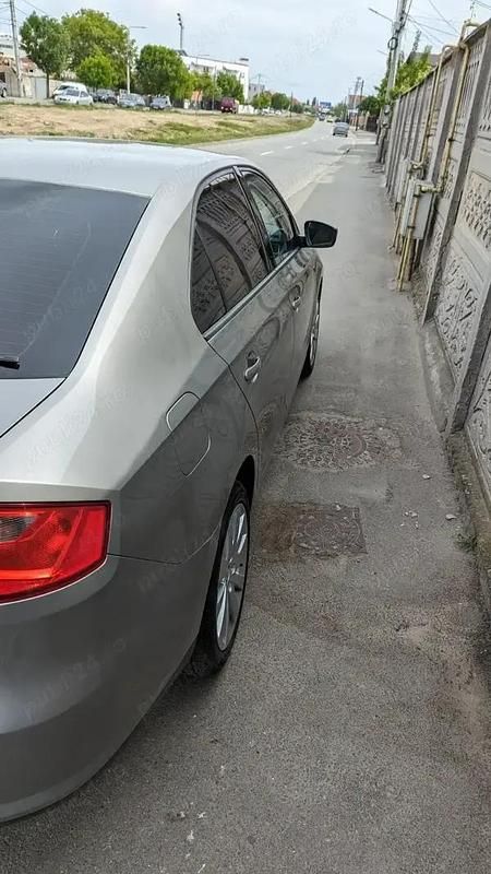 Second-hand Seat Toledo Style 105 CP (77 kW) 2015 Bej Berlinǎ