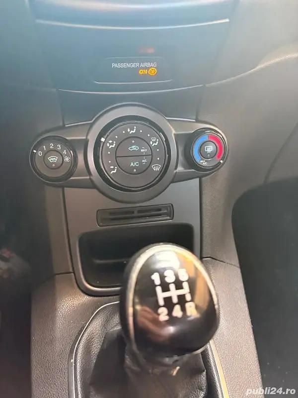 Second-hand 2014 Ford Fiesta Hatchback | 2.500 EUR (Super Preț) - Imagine 1/4