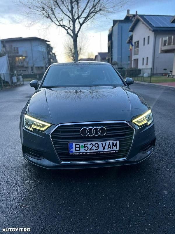 Second-hand Audi A3 116 CP (85 kW) 2017 Culoaregri Berlinǎ