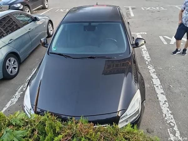 Utilizat 2010 Opel Insignia Berlinǎ | 3.500 EUR (Preț OK) - Imagine 1/4