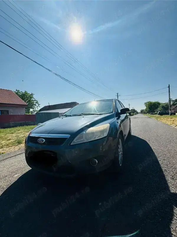 Utilizat 2008 Ford Focus Berlinǎ | 2.200 EUR (Preț OK) - Imagine 1/4