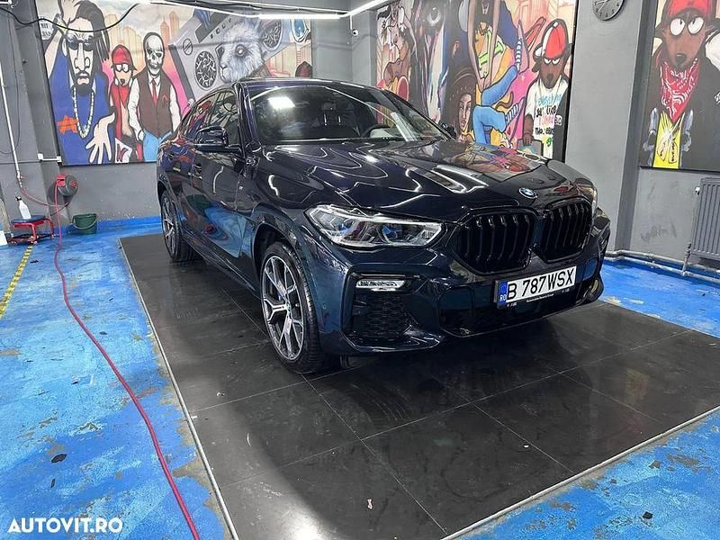Culoarenegru Utilizat 2021 BMW X6 SUV | 67.500 EUR (Preț OK) - Imagine 1/4