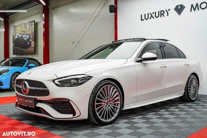 Culoarealb Utilizat 2022 Mercedes C200 Advanced Berlinǎ | 47.990 EUR - Imagine 1/4