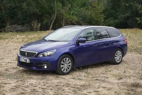 Second-hand Peugeot 308 SW 130 CP (95 kW) 2017 Albastru Break
