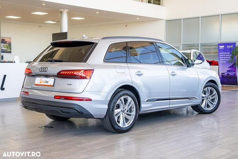 Second-hand Audi Q7 S-Line 381 CP (280 kW) 2021 Culoareargint SUV
