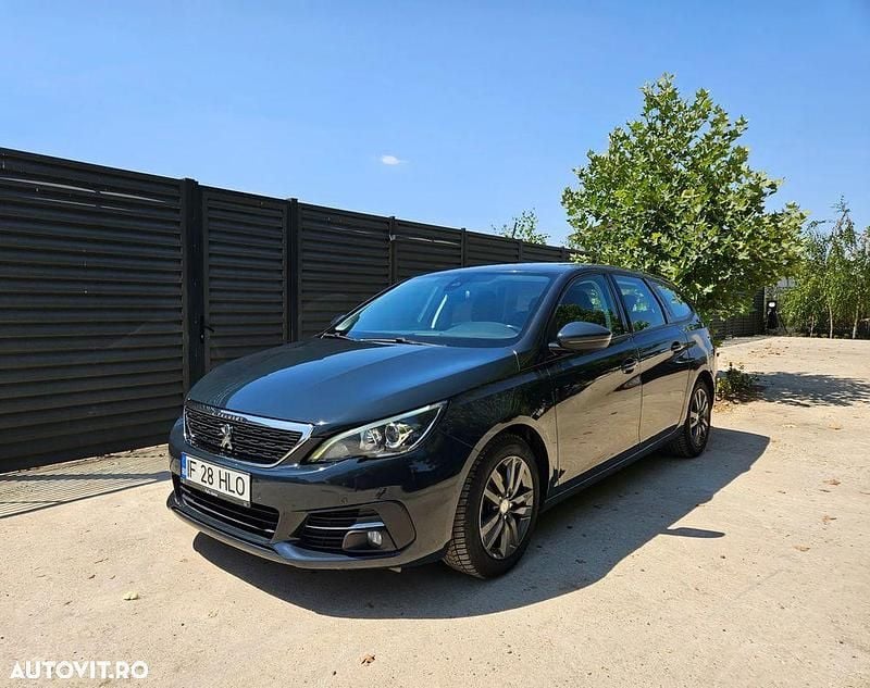 Culoaregri Utilizat 2017 Peugeot 308 Active Break | 7.850 EUR (Preț OK) - Imagine 1/4