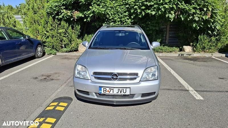 Argint Utilizat 2004 Opel Vectra Edition Break | 2.000 EUR (Preț OK) - Imagine 1/4