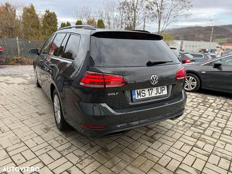Second-hand VW Golf VII Comfortline 110 CP (80 kW) 2017 Culoaregri Break