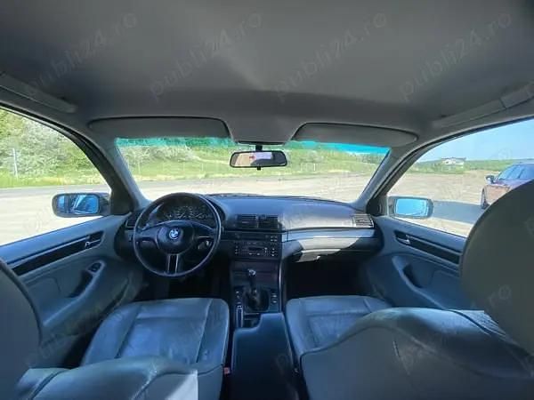 Second-hand BMW 320 150 CP (110 kW) 2003 Berlinǎ