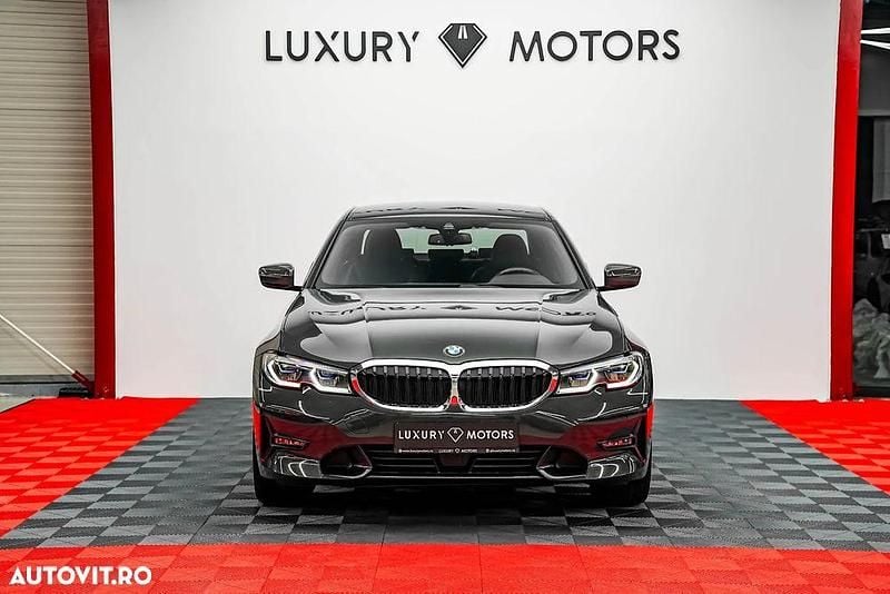 Second-hand BMW 320 Sport Line 184 CP (135 kW) 2021 Culoaregri Berlinǎ