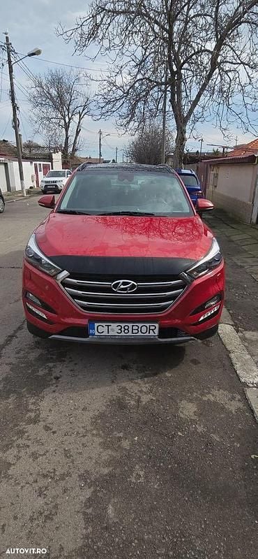 Second-hand Hyundai Tucson 185 CP (136 kW) 2017 Culoarerosu SUV